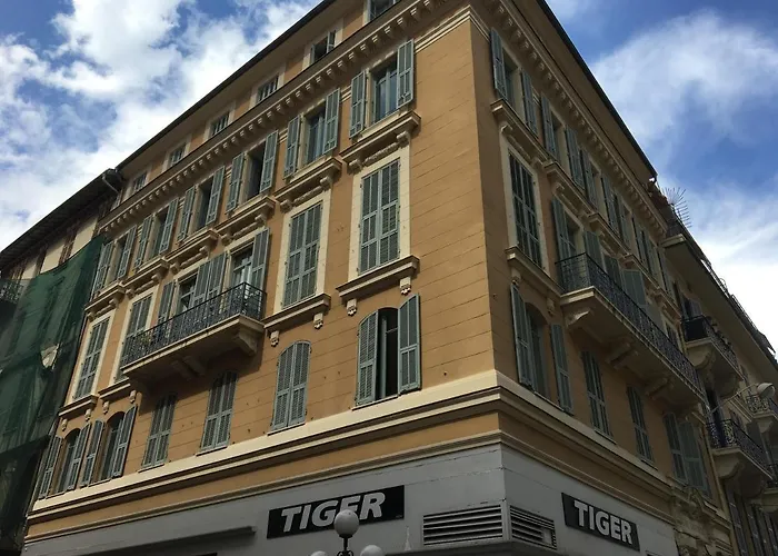 Palais Gioffredo Place Massena
